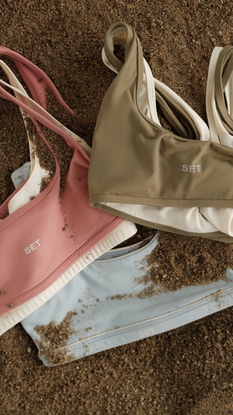 sports bra, athletic bra, activewear top, workout bra, training top, new arrival, flat lay, calm, fresh, neutral, pastel